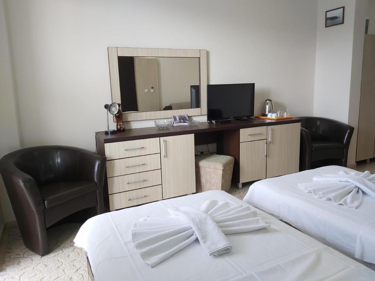 Hotel Zan Ülgün Dış mekan fotoğraf