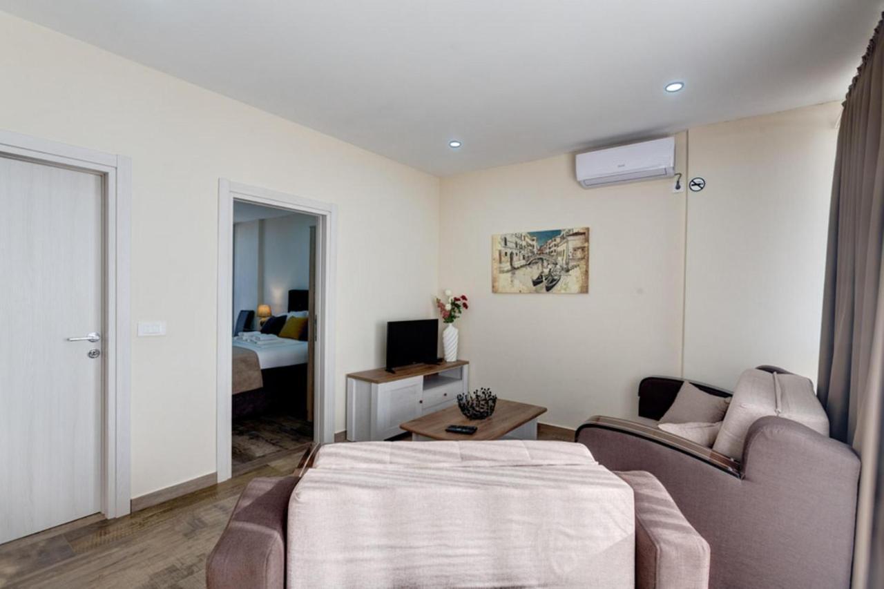 Hotel Zan Ülgün Dış mekan fotoğraf