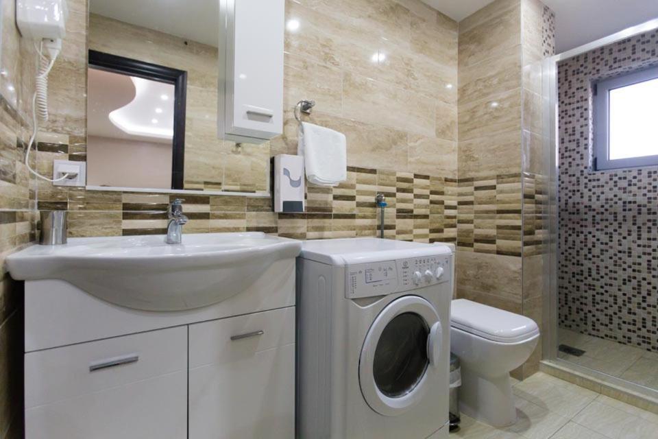 Hotel Zan Ülgün Dış mekan fotoğraf