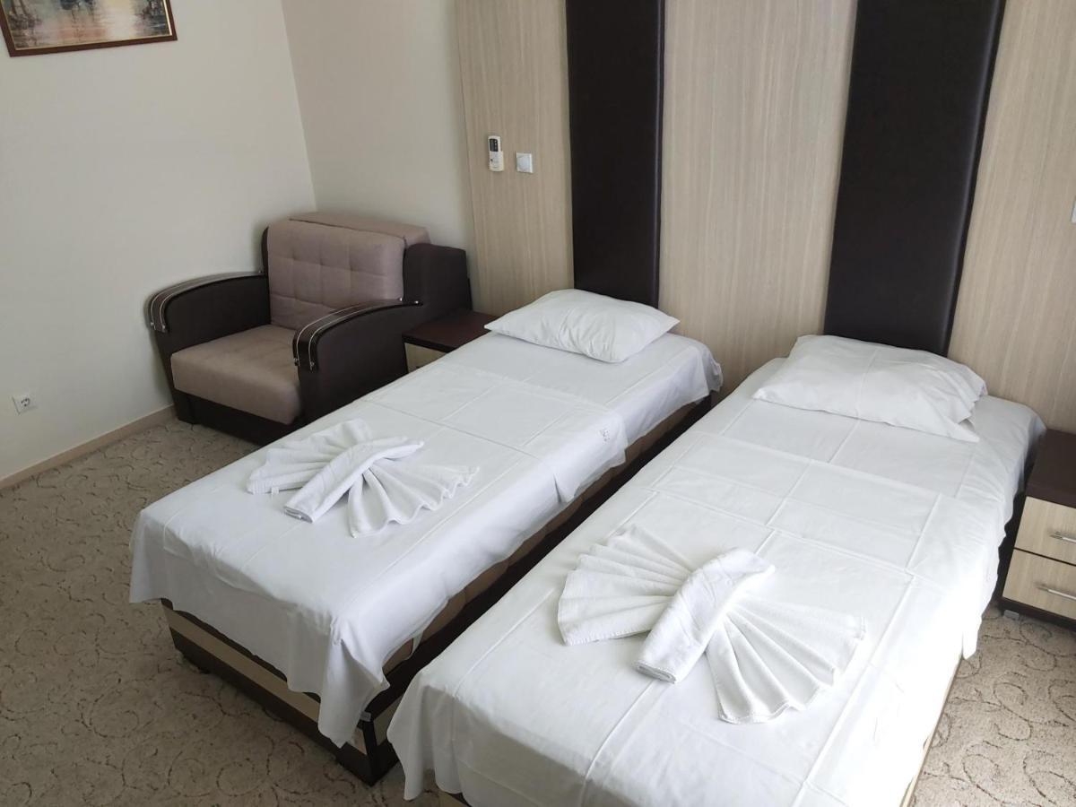 Hotel Zan Ülgün Dış mekan fotoğraf