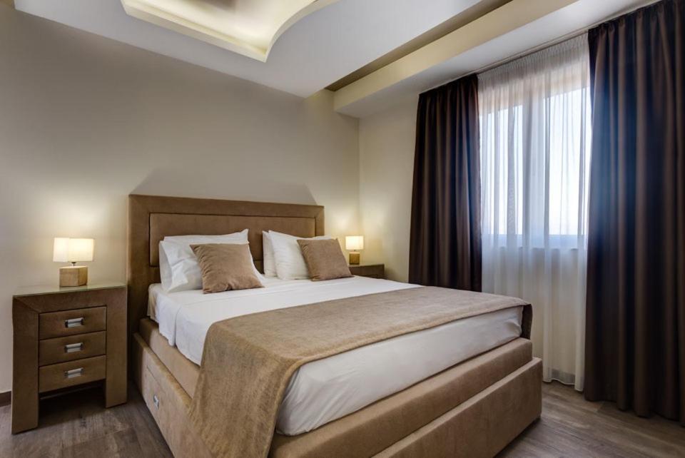 Hotel Zan Ülgün Dış mekan fotoğraf